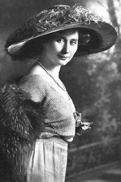 Claire Wolff-Metternich-Wallentin - Actor Profile Photo