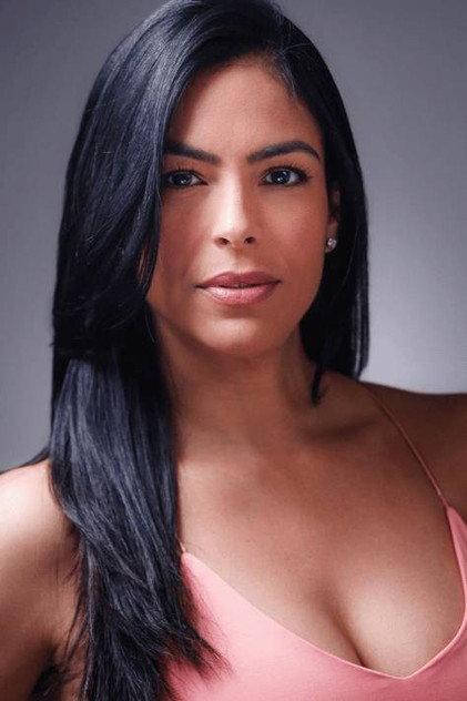 Lizbeth Santos - Actor Profile Photo
