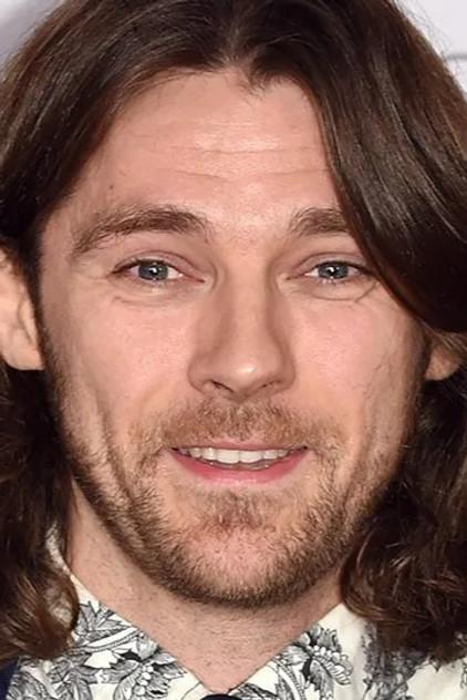 Oscar Sharp - Actor Profile Photo