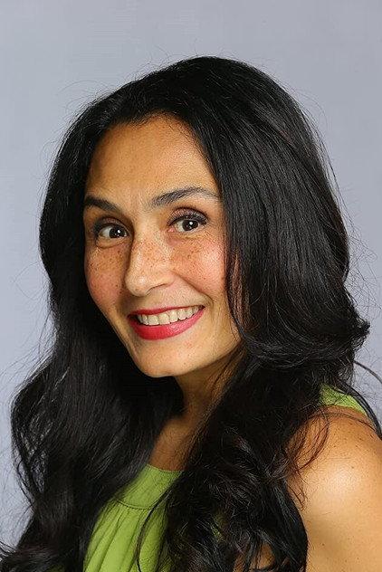 Teresa Loyzaga - Actor Profile Photo