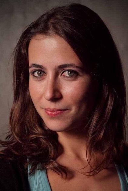 Alice Medeiros - Actor Profile Photo