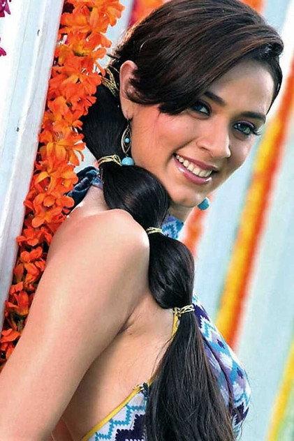 Nargis Bagheri - Actor Profile Photo