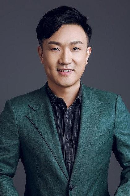 Eagle Liu - Actor Profile Photo
