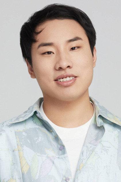 Xu Zhisheng - Actor Profile Photo
