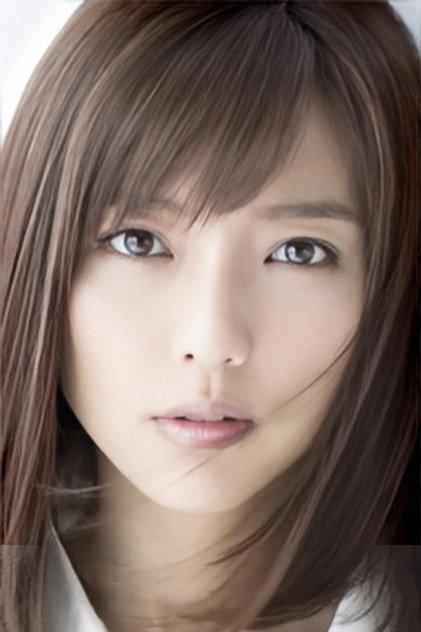 Erina Mano - Actor Profile Photo