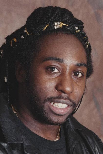 Deon Estus - Actor Profile Photo
