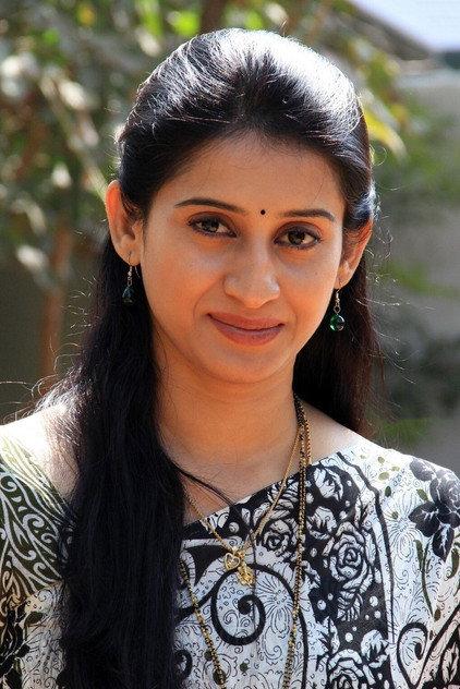 Meena Vasu - Actor Profile Photo