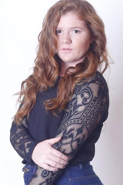 Luiza Outão - Actor Profile Photo
