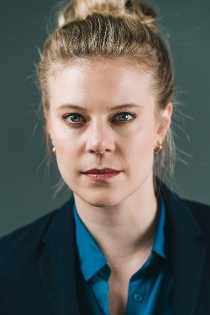 Alexandra Seal - Actor Profile Photo