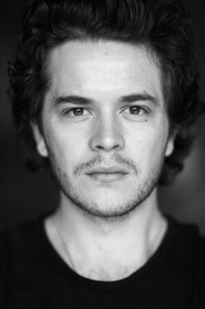 Oliver Lee - Actor Profile Photo