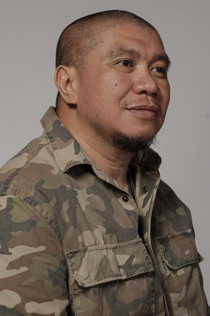 Richard Somes - Actor Profile Photo