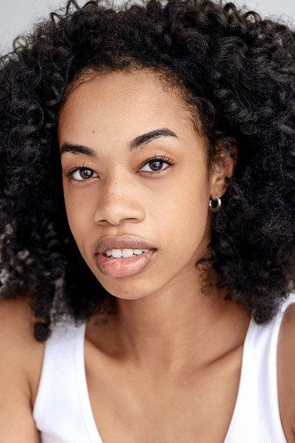 Porsche Kemp - Actor Profile Photo