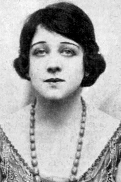 Betty Dodsworth - Actor Profile Photo