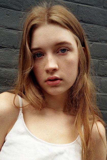 Lola Daehler - Actor Profile Photo
