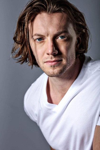 Sam Meader - Actor Profile Photo