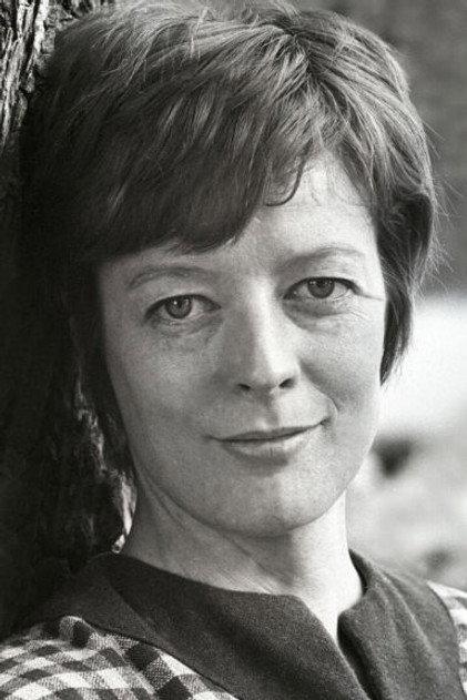 Maggie Smith - Actor Profile Photo