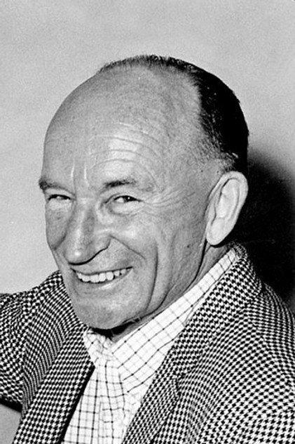 Robert Stevenson - Actor Profile Photo