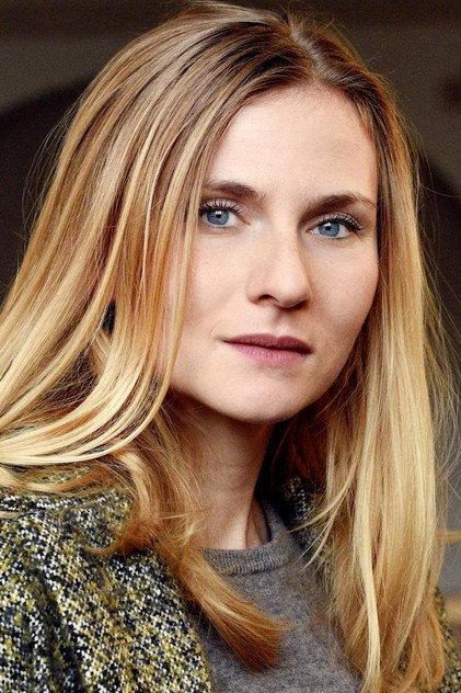 Laura Kiehne - Actor Profile Photo