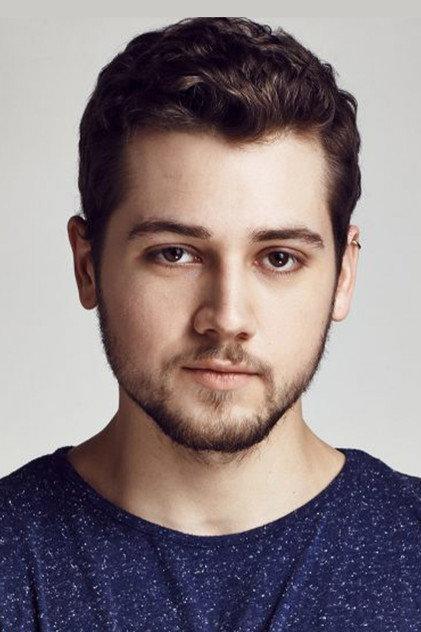 Cem Kenar - Actor Profile Photo