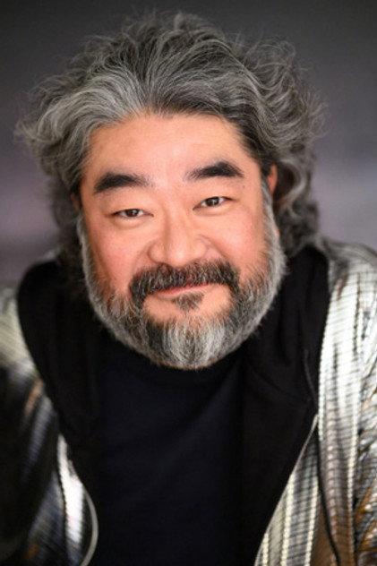 Kurando Mitsutake - Actor Profile Photo