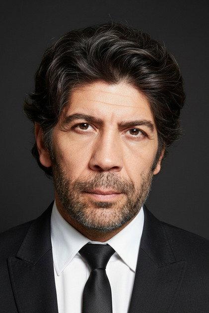 Tuncer Salman - Actor Profile Photo