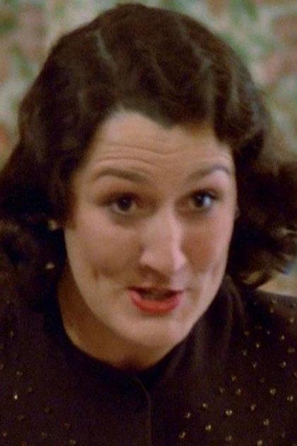 Rachel Bell - Actor Profile Photo