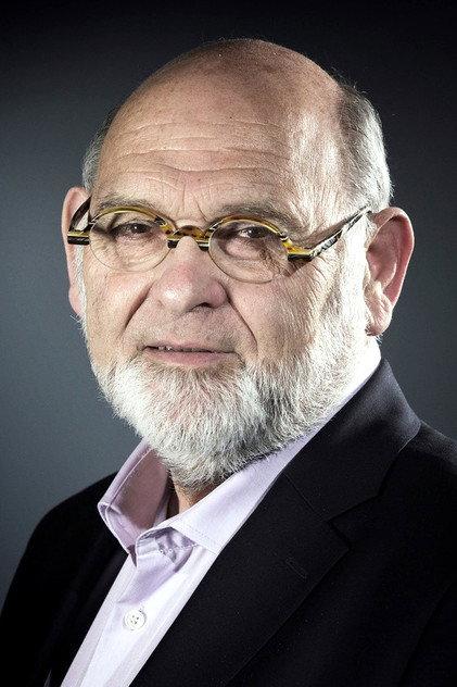 Robert Hue - Actor Profile Photo