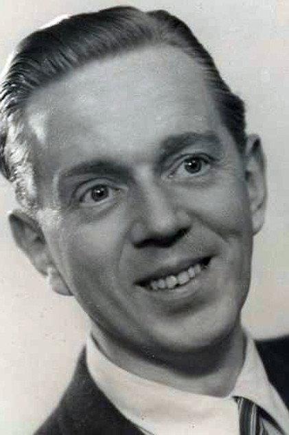 Robert Blome - Actor Profile Photo