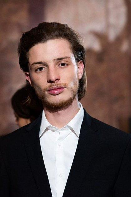 Idir Azougli - Actor Profile Photo