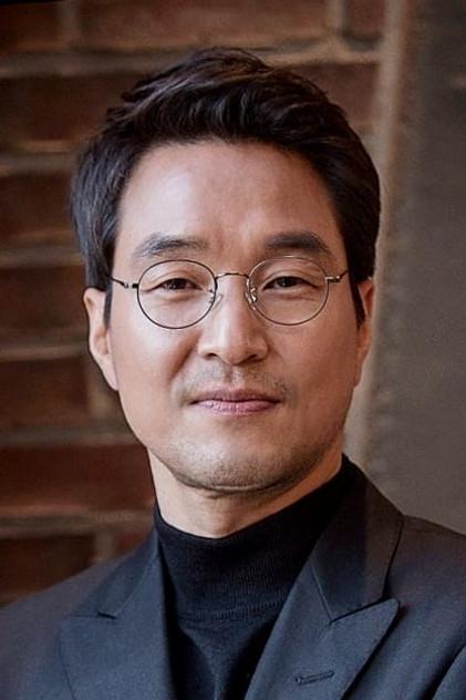 Han Suk-kyu - Actor Profile Photo