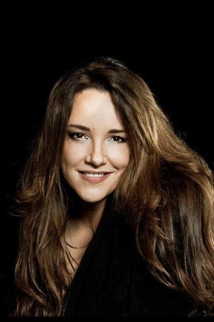 Ana Carolina - Actor Profile Photo