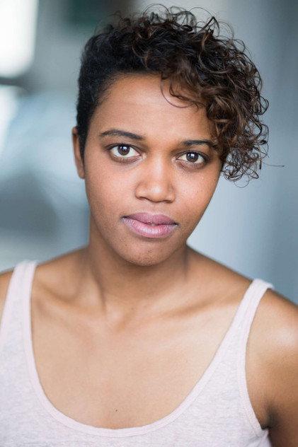 Oceane Cairaty - Actor Profile Photo