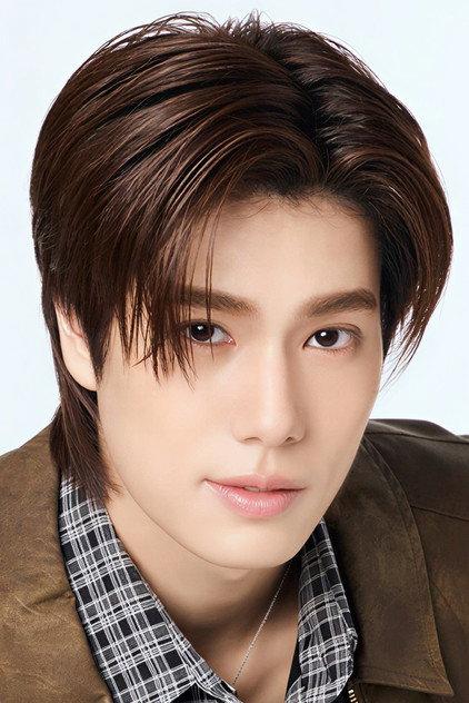 Phuwin Tangsakyuen - Actor Profile Photo