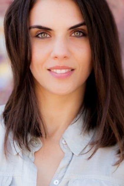 Elizabeth Saint - Actor Profile Photo