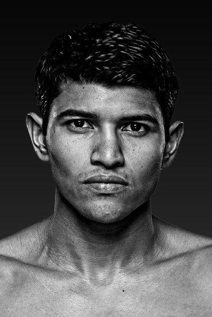 Christian Olivo Barreda - Actor Profile Photo