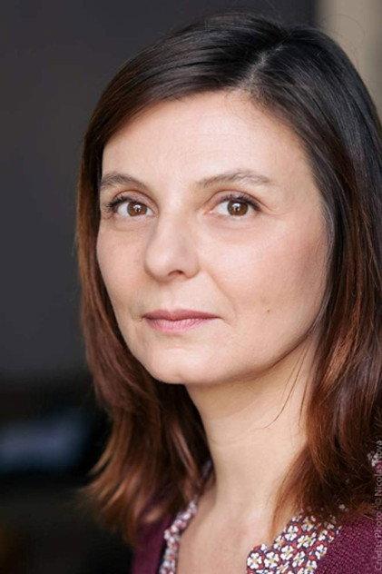 Séverine Warneys - Actor Profile Photo