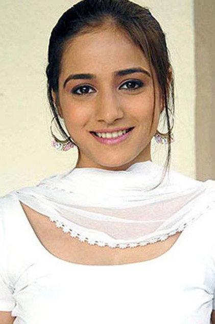 Neha Bamb - Actor Profile Photo