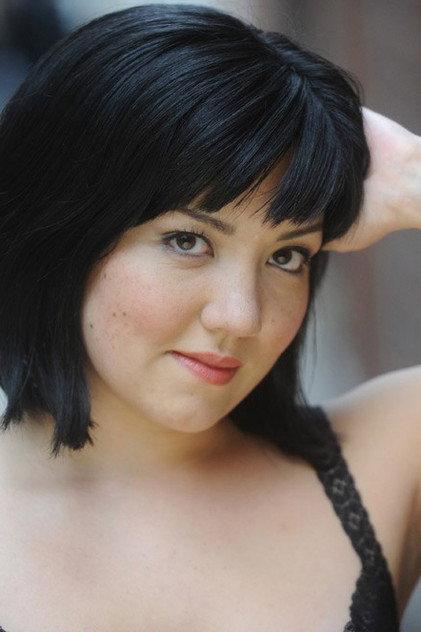 Anna Suzuki - Actor Profile Photo