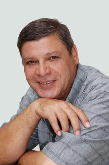 Omur Naghiyev - Actor Profile Photo