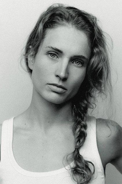 Solenne Piret - Actor Profile Photo