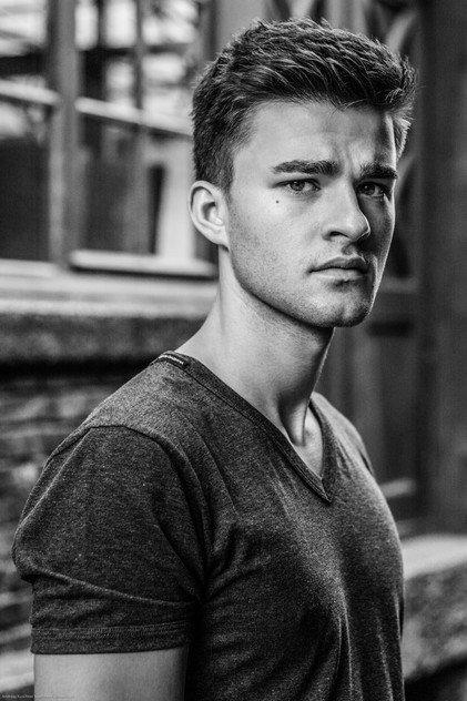 Patrick Mölleken - Actor Profile Photo