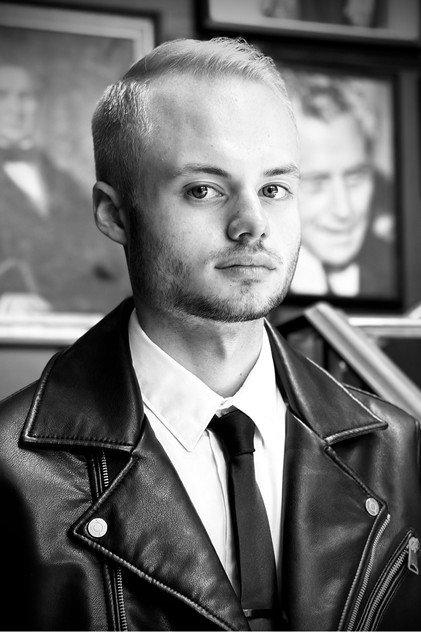 Ash Hyla - Actor Profile Photo