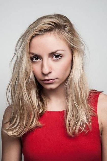 Julia Edtmeier - Actor Profile Photo