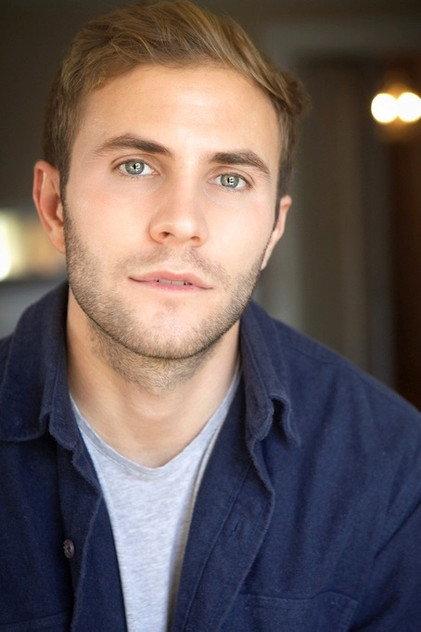 Evan Henderson - Actor Profile Photo