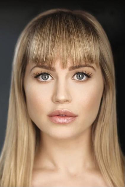 Lana Lonergan - Actor Profile Photo