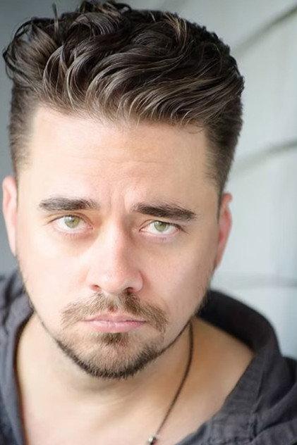 Kevin Viol - Actor Profile Photo