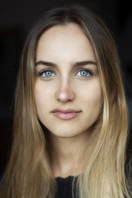 Claudia Stecher - Actor Profile Photo