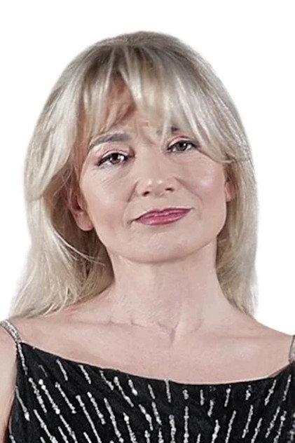 Eva Alikaj - Actor Profile Photo