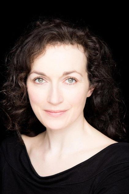 Tara Breathnach - Actor Profile Photo