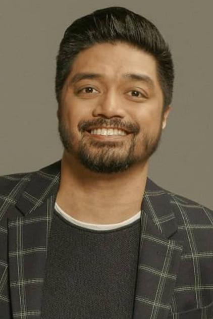 Nyoy Volante - Actor Profile Photo